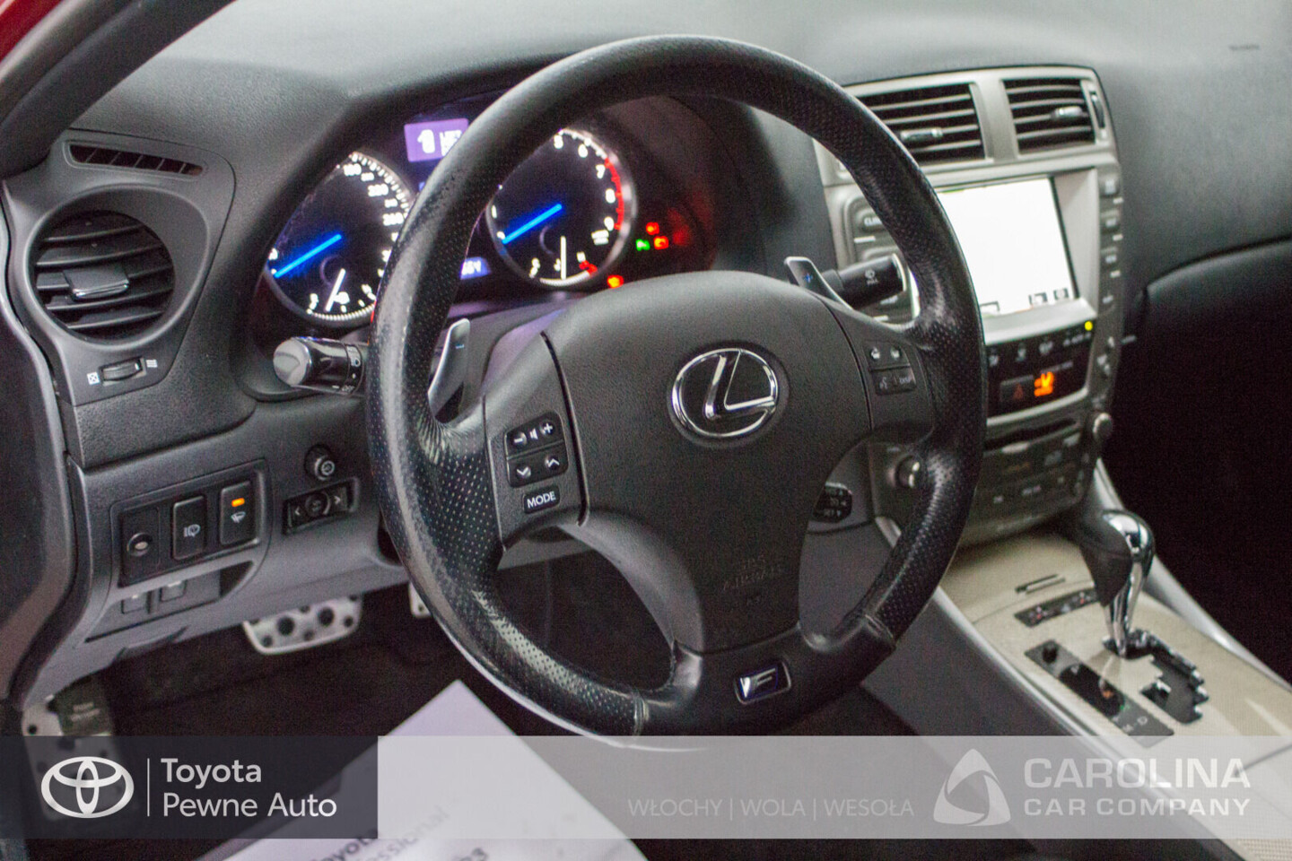 Lexus IS